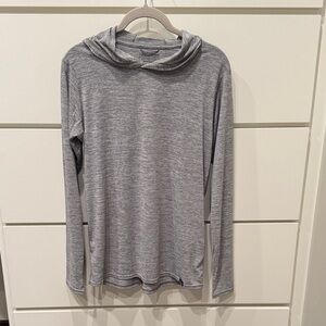 NWOT Patagonia Capilene Cool Daily heathered Gray hoodie
